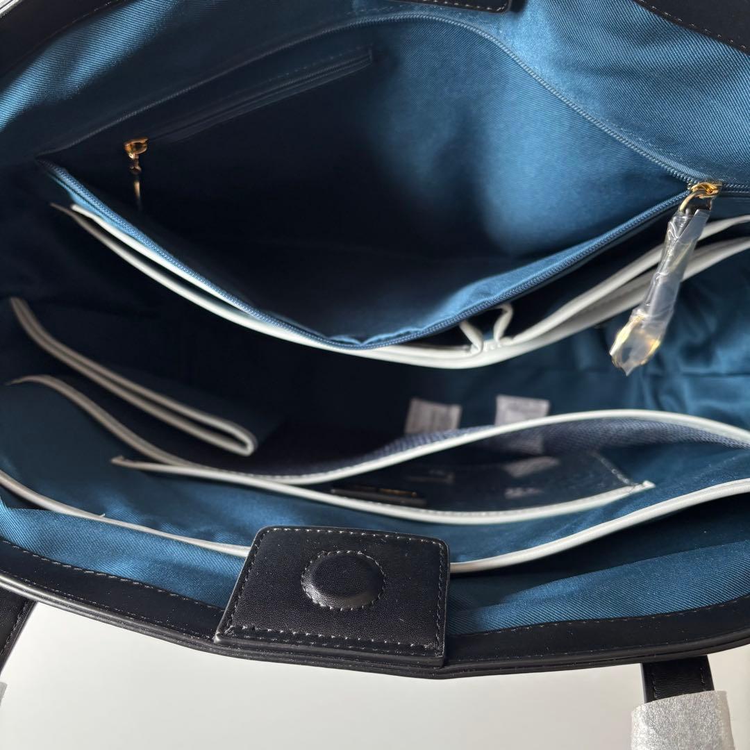 【新品未使用】サマンサタバサ　スタッズトートバック　A4サイズ　大容量　黒