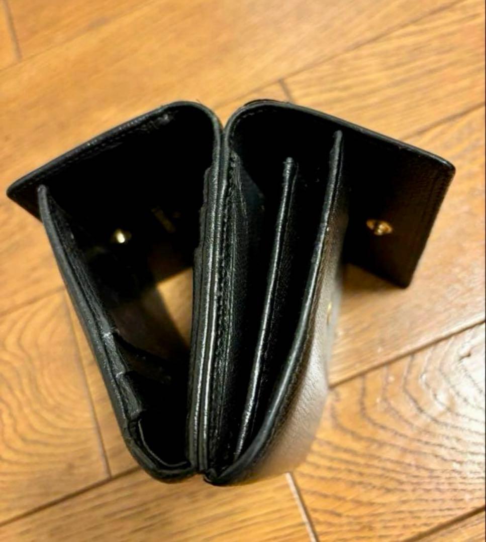 CHANEL シャネル 二つ折り財布