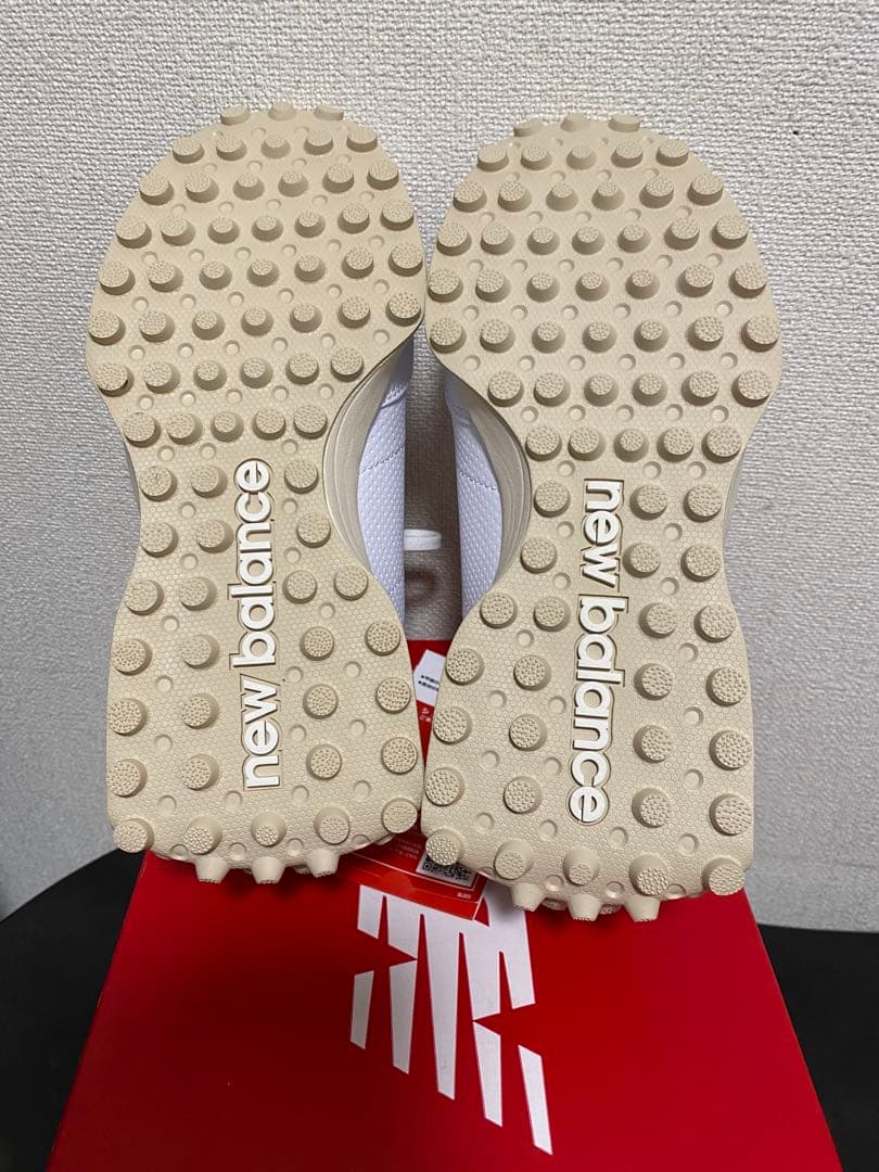 ニューバランスゴルフシューズ　WGS327