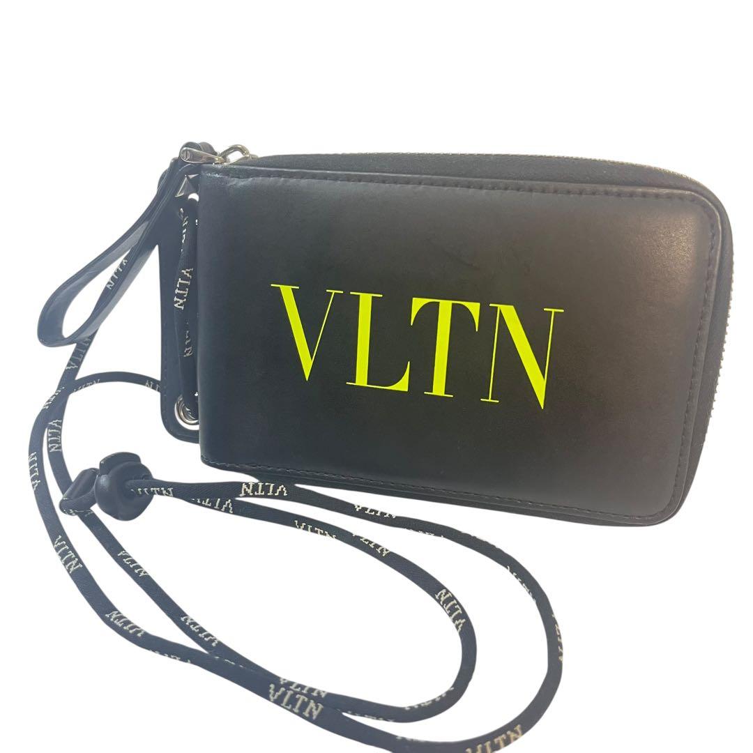 ヴァレンティノ　ショルダーウォレット　ネックストラップウォレット　VLTN