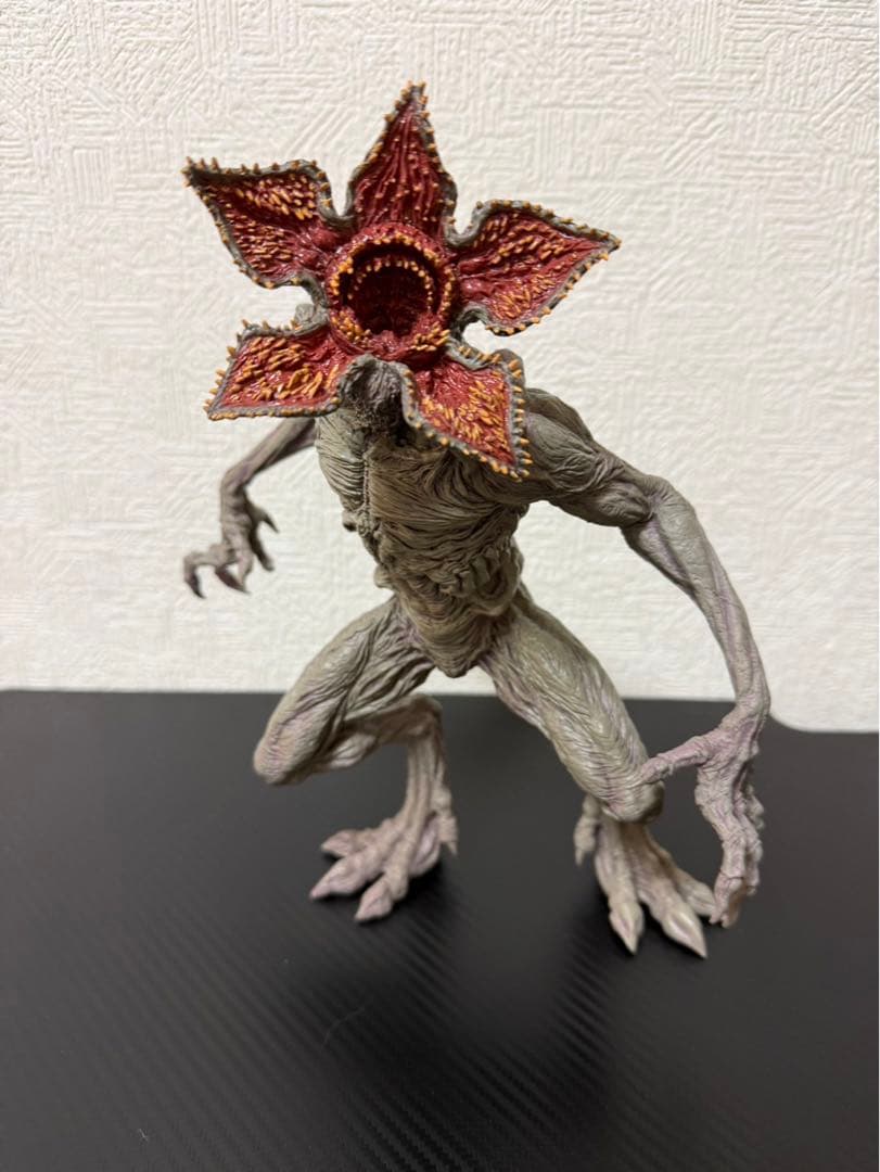 ストレンジャーシングス　デモゴルゴンフィギュア　一番くじA賞・ラストワン賞セット