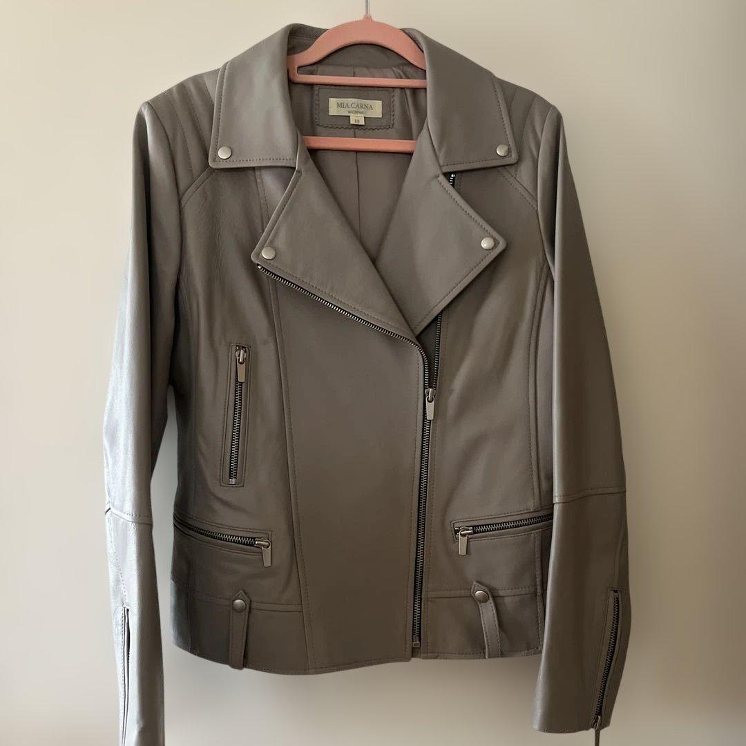 ♥️セール中　イタリア製　ライダースジャケット　羊革　モカベージュ　13号