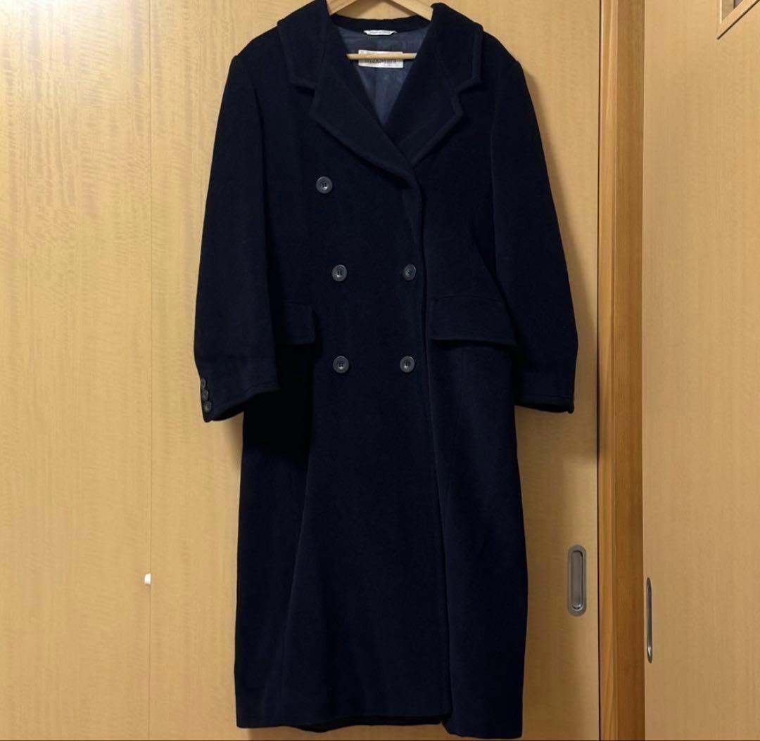 マックスマーラのロングチェスターコート