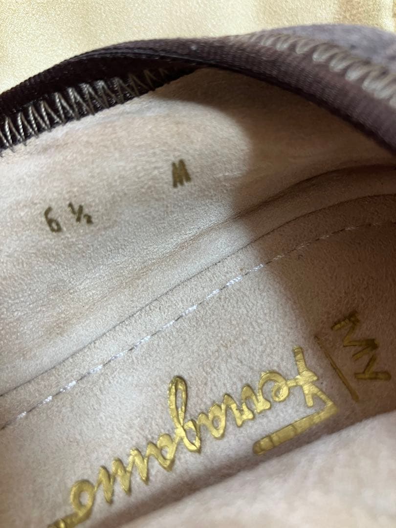 12/12中！値下げ！Ferragamo ブラウン スエード 6.5 M