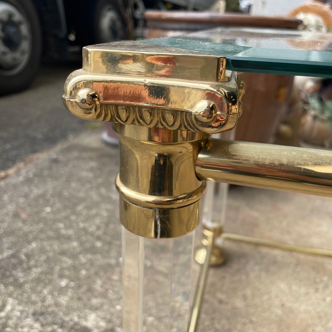 サァラ麻布のオルセニゴ ガラス サイドテーブル洗練された魅力的なデザイン