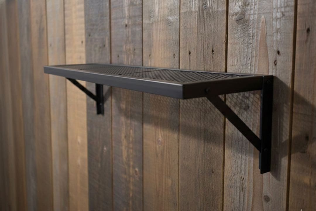 アイアンウォールシェルフ　壁付けラック　インダストリアル