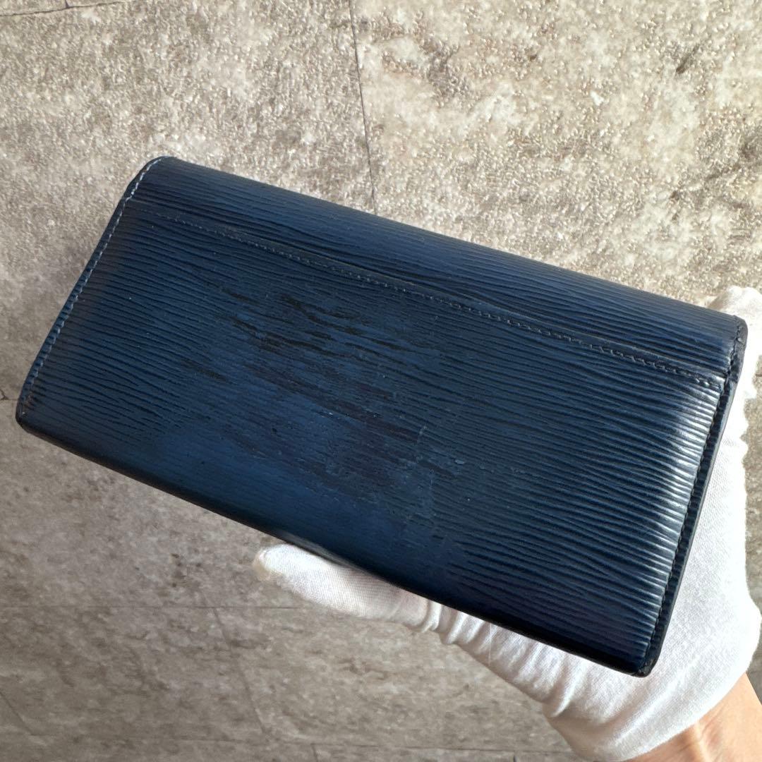 ルイヴィトン エピ ポルトフォイユ サラ 長財布 ブルー ネイビー 新型