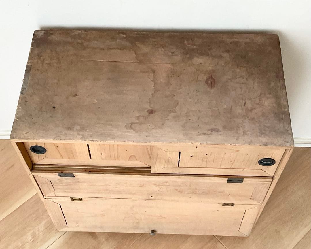 パタパタ箪笥　古家具　下駄箱　アンティーク　収納　横幅約53cm 高さ約49cm