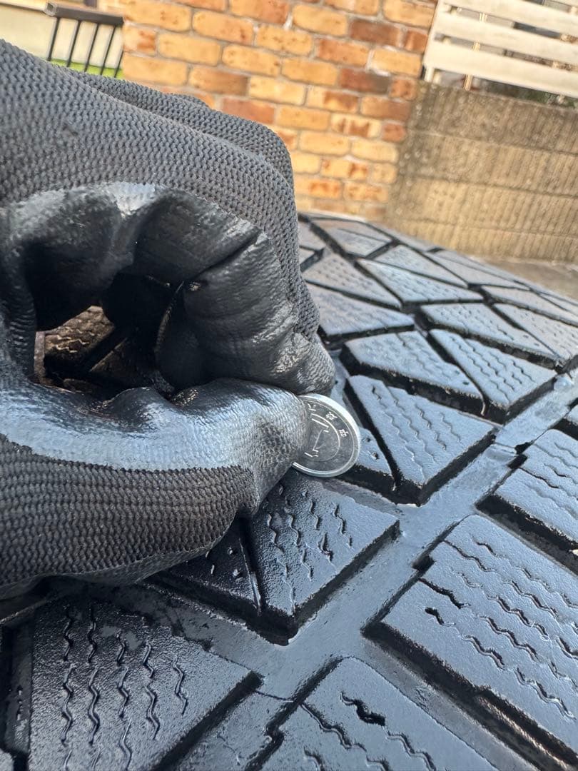 【ボーちゃん】スタッドレスタイヤ　265/65 R17インチ　ブリザック