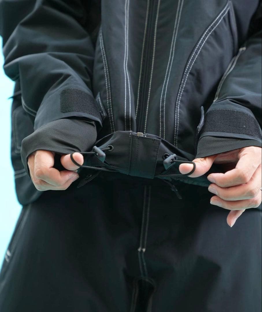 QUIKSILVER ジャケットのみ