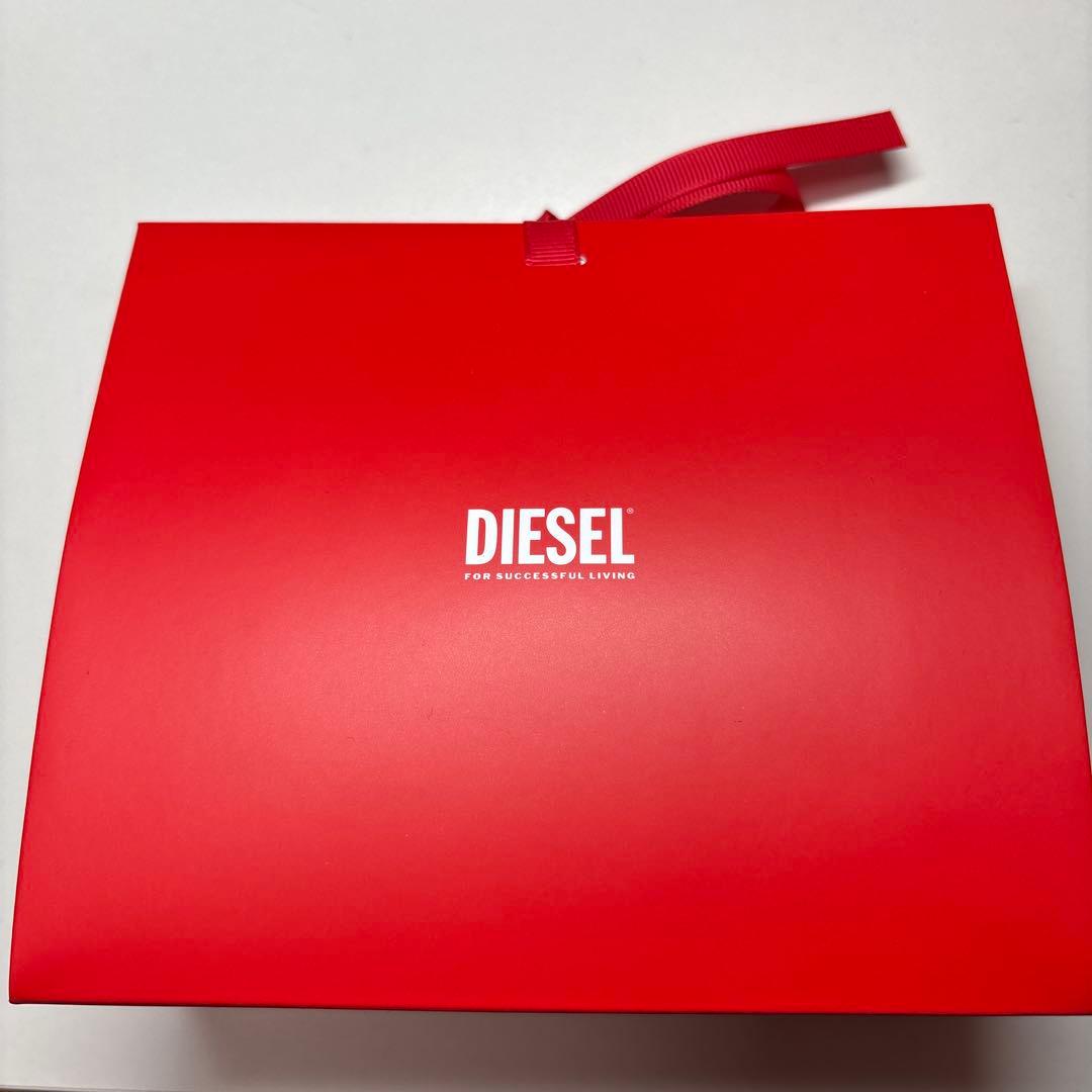 DIESEL シルバー チェーンブレスレット(箱、袋付き)
