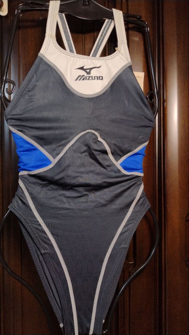 い*す様 Mizuno 水着ハイカットアクセルスーツ S 新品タグ mizuno