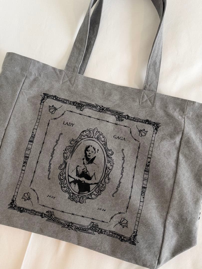 lady Gaga　グッズ　トート レディーガガ　mayhem