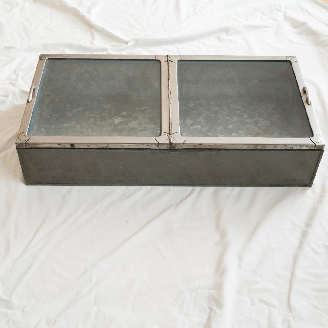 【アンティーク】ガラスケース