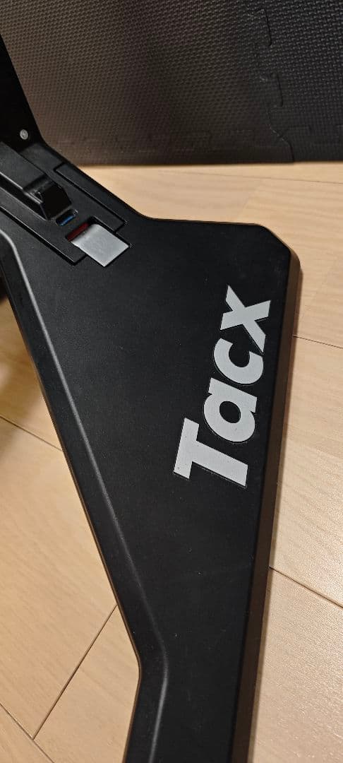 な*ん様 Tacx NEO Smart スマートトレーナー／Zwift対応