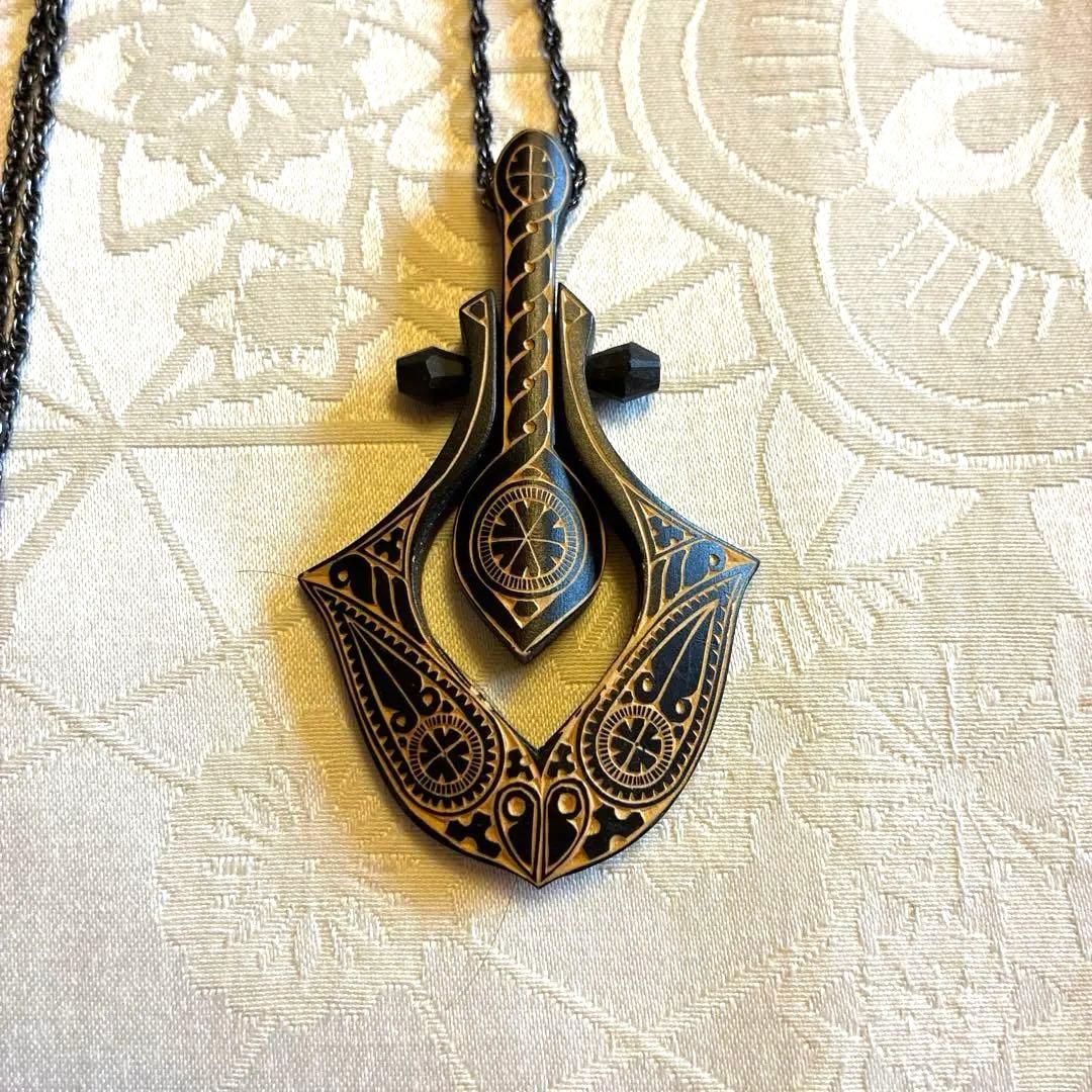 アイヌ　ネックレス　ペンダント