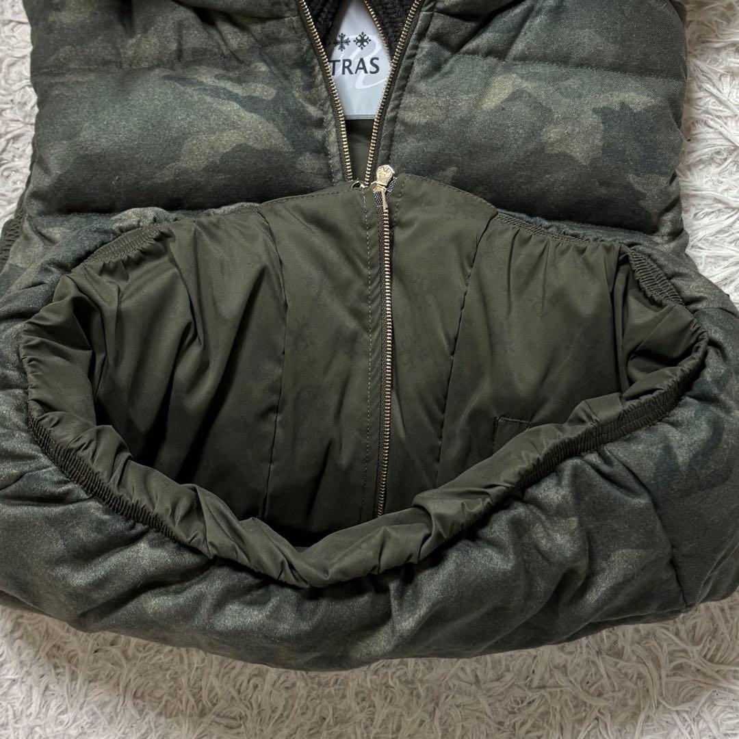 美品　タトラス ダウンジャケット　ベスト　カモフラ　リアルファー　シルク混　L