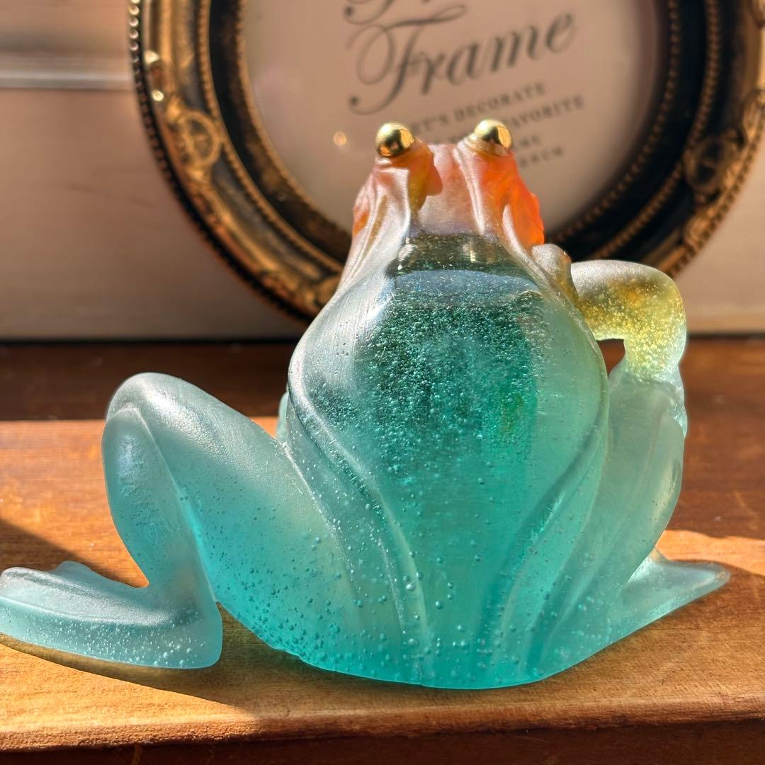 緑　カエル　蛙　ドーム　フランス　置物　ナンシー　ガレ　アンティーク　クリスタル