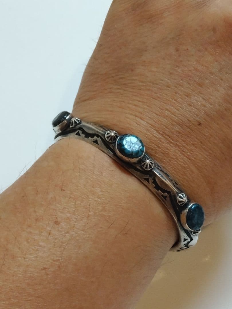 にゃり様確認用ページ❗️インディアンジュエリー、 ターコイズバングル