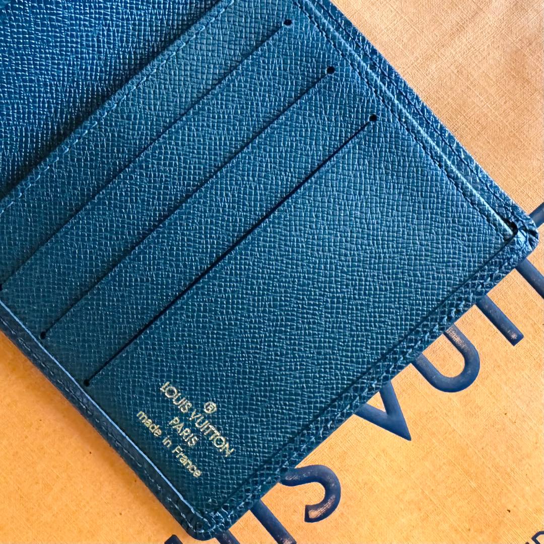 LOUIS VUITTON タイガ ポルトビエ カルトブルー 折り財布 外観極美