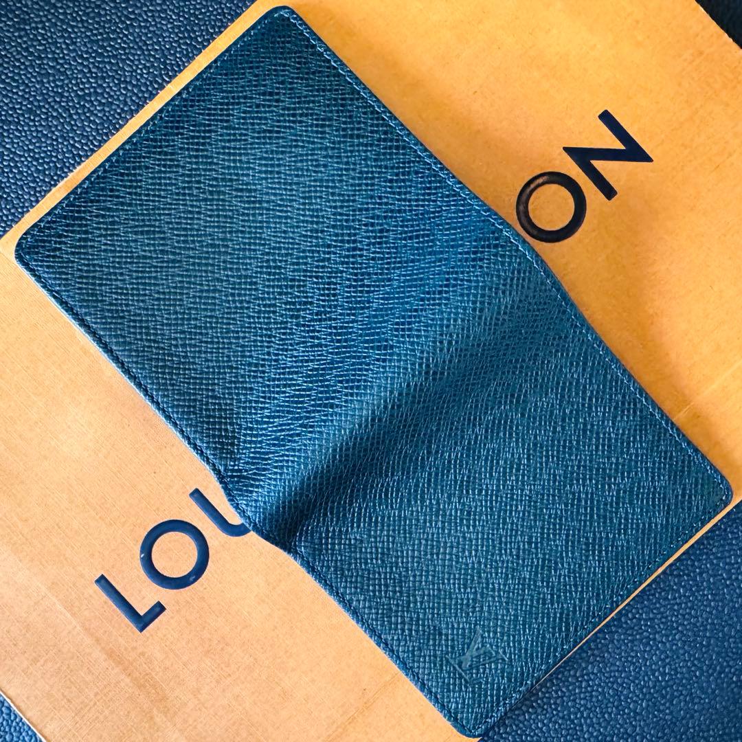 LOUIS VUITTON タイガ ポルトビエ カルトブルー 折り財布 外観極美