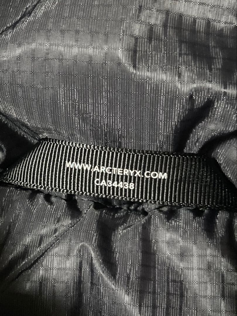 ARC'TERYX ニュークレイパーカー　Sサイズ黒色