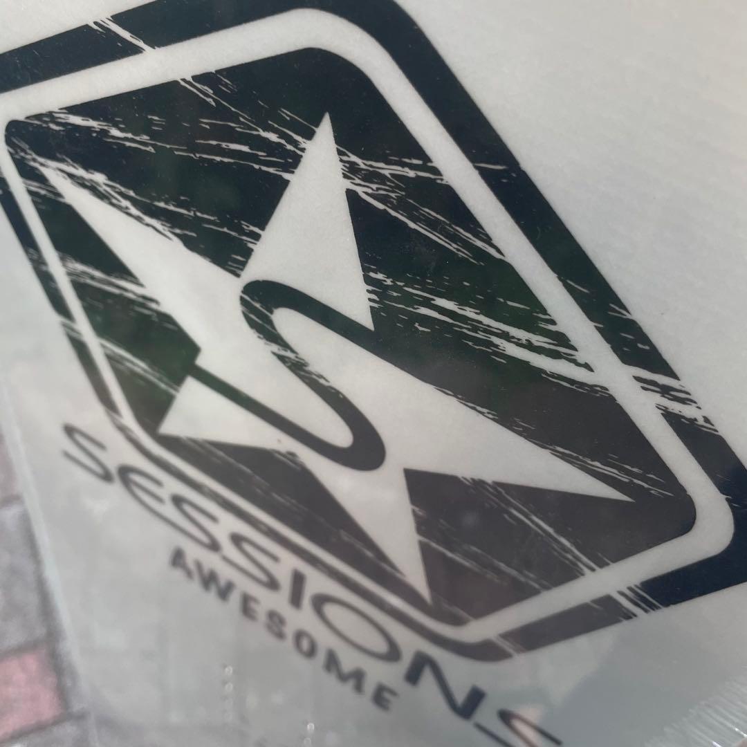 【新品未使用美品】SESSIONS AWESOME 147cm スノーボード