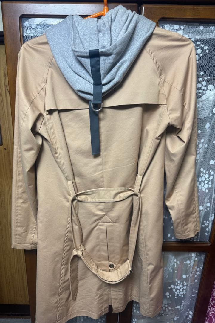 Kamen Rider Build フード付きトレンチコート