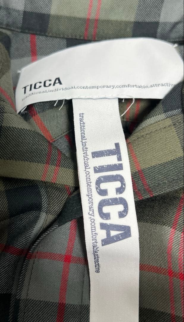 G様**オーバーサイズ チェック柄シャツ 長袖