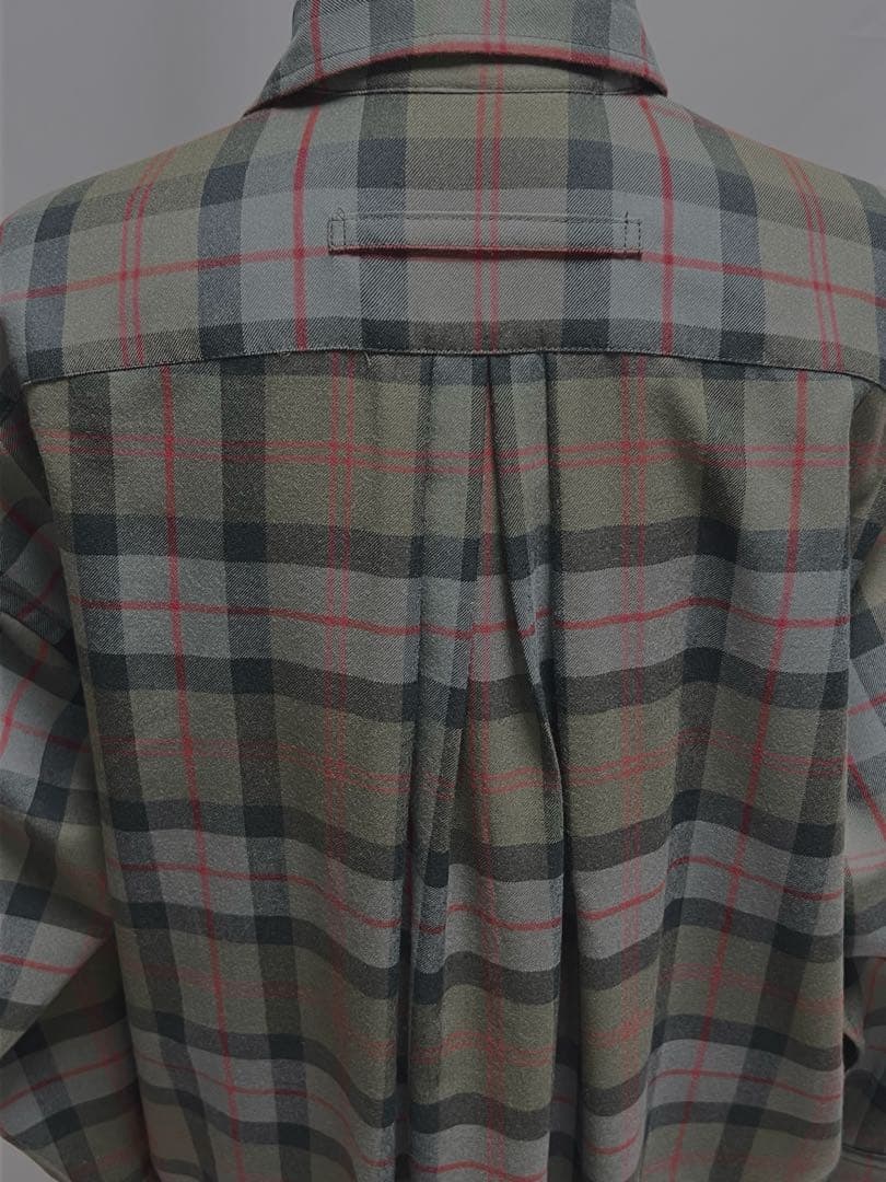 G様**オーバーサイズ チェック柄シャツ 長袖