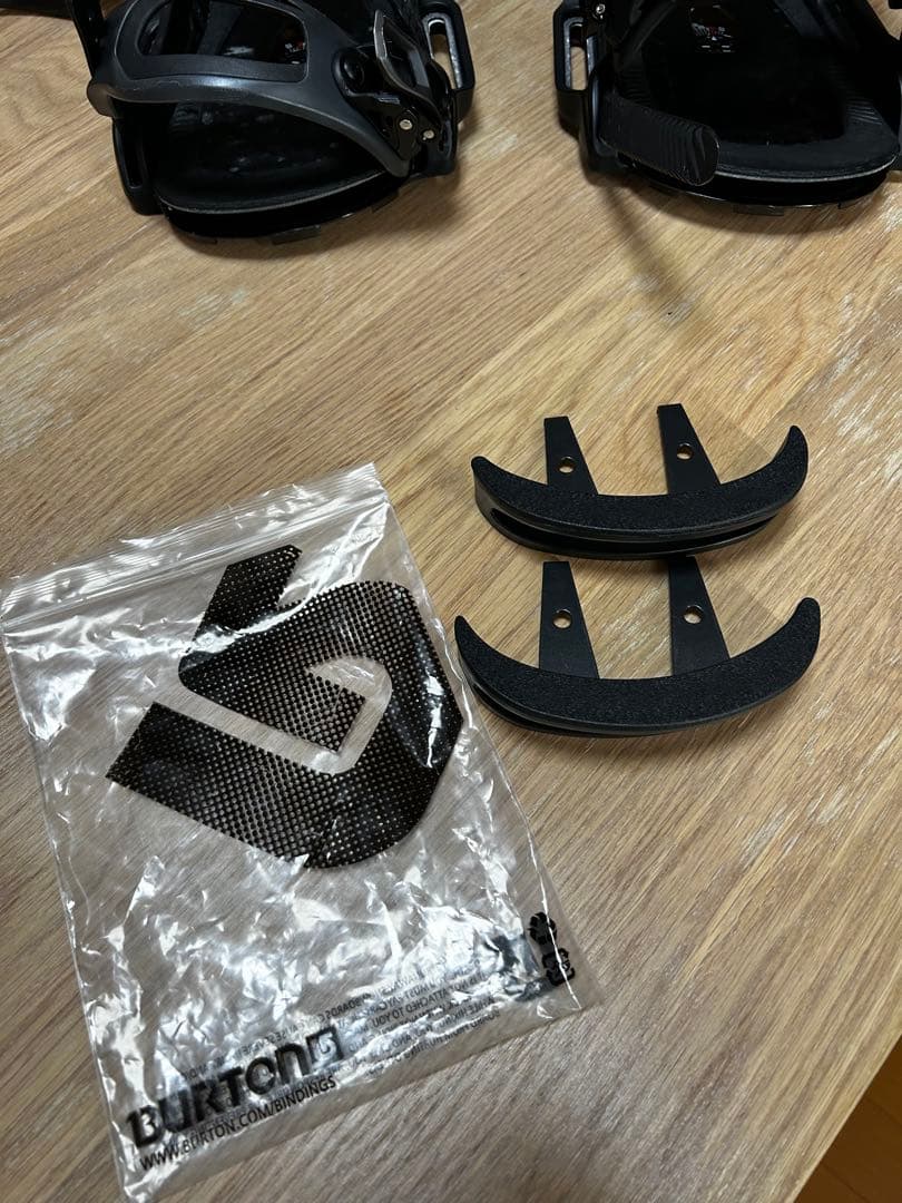 ルイ様　BURTON X EST Mサイズ