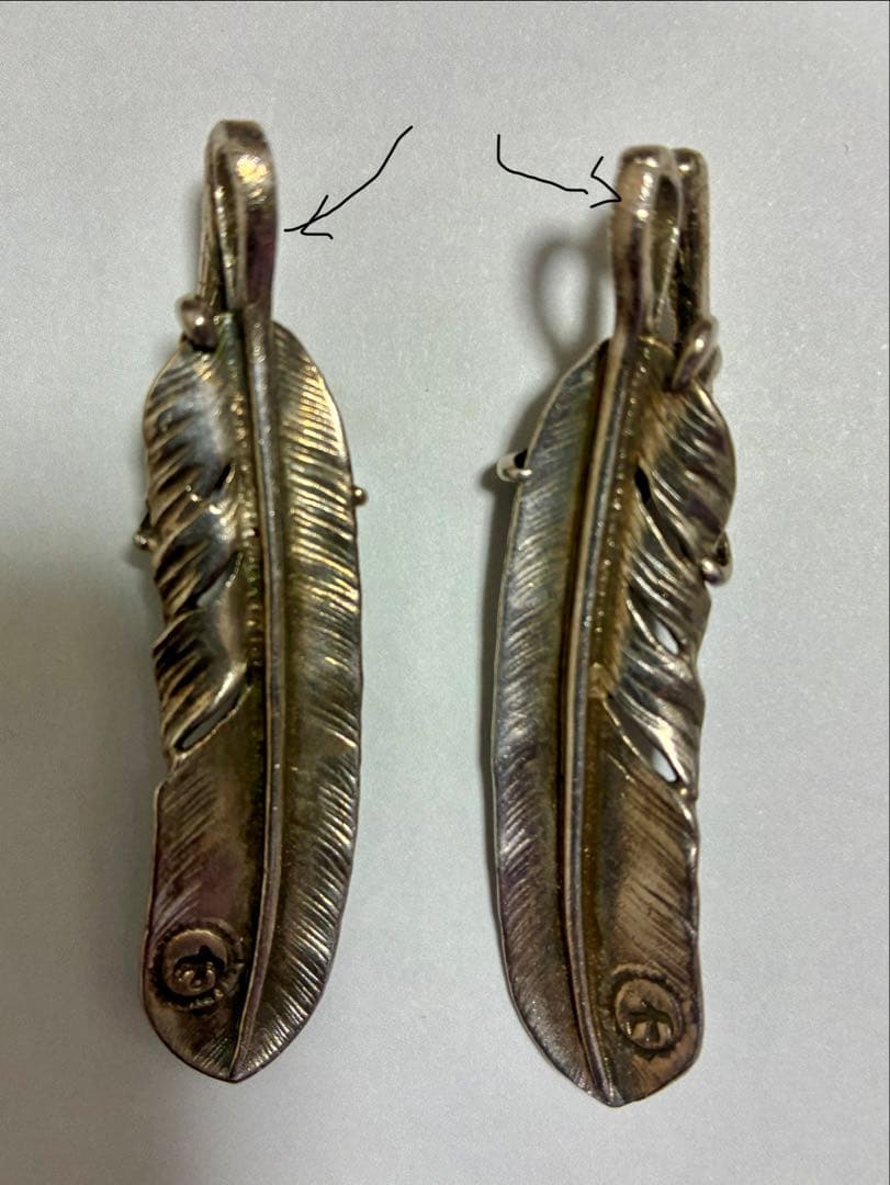 インディアンジュエリーシルバー、銀爪2個ネックレス