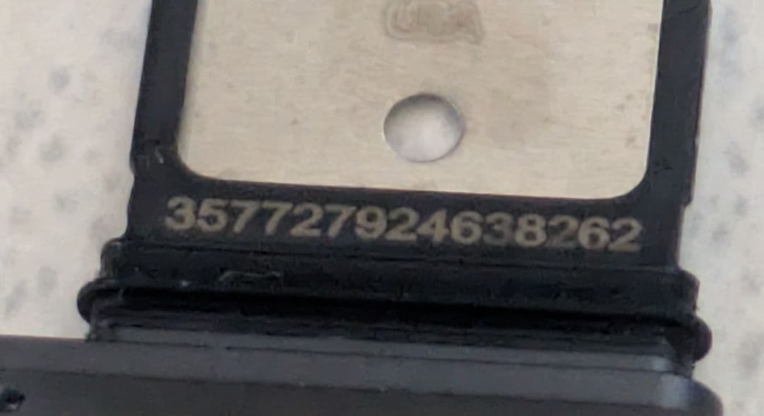 美品♡GooglePixel7a スマートフォン本体 チャコール 黒 おまけ付き