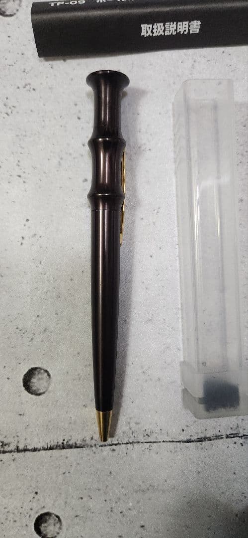 タクティカルペン　クナイ　田村装備開発　セルフディフェンス　護身