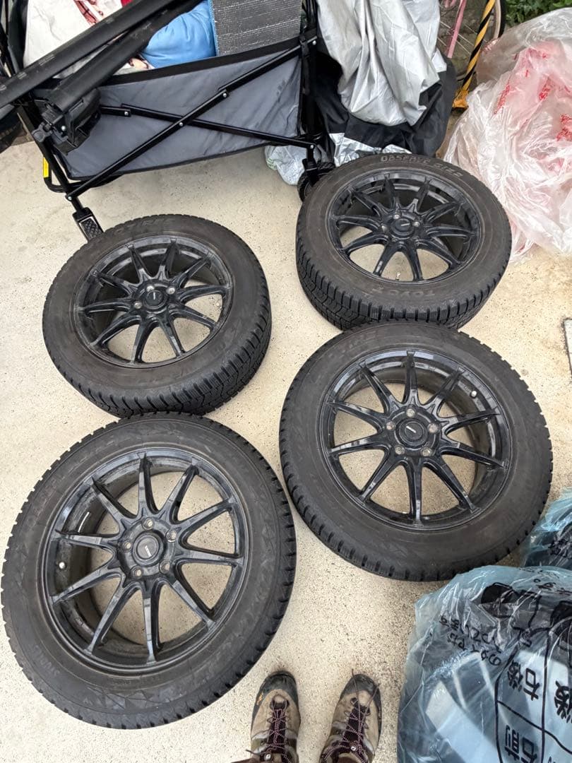 TOYO TIRES GIZ2 225/55R17 スタッドレス 4本