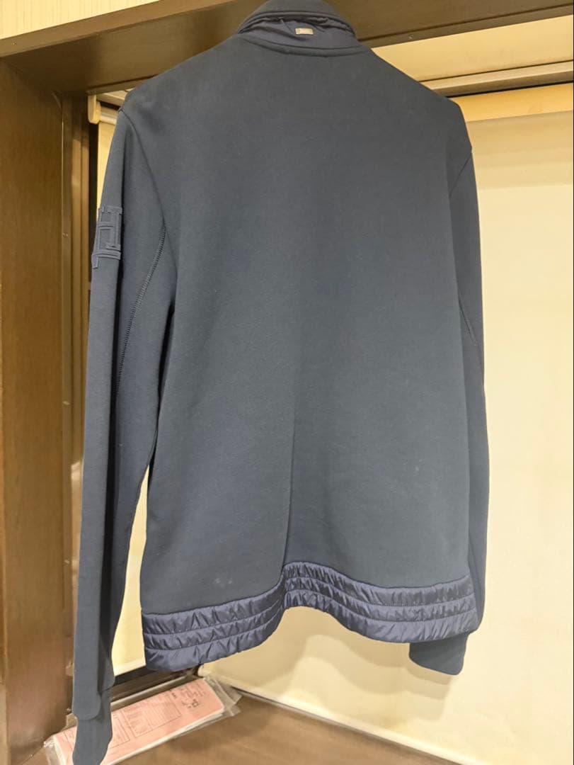 ヘルノ ネイビー ジップアップ ジャンパー