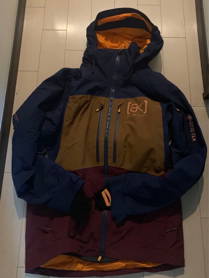 【美品】バートンBurton AK スノーボードジャケット スウォッシュメンズS