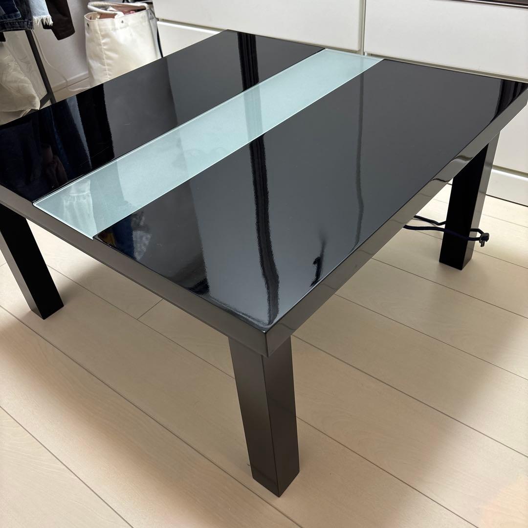 こたつに見えないお洒落なデザインテーブル