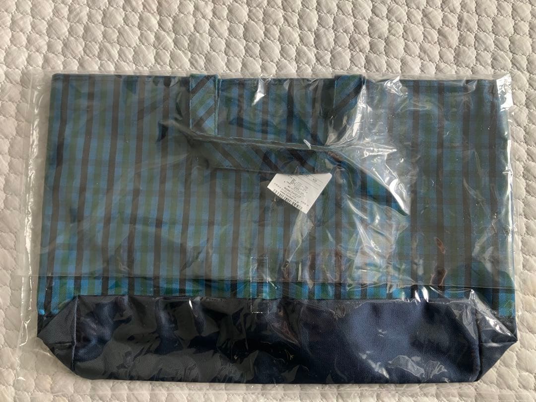 新品未使用　ファミリア　ナイロン　チェック　トートバッグ　レッスンバッグ