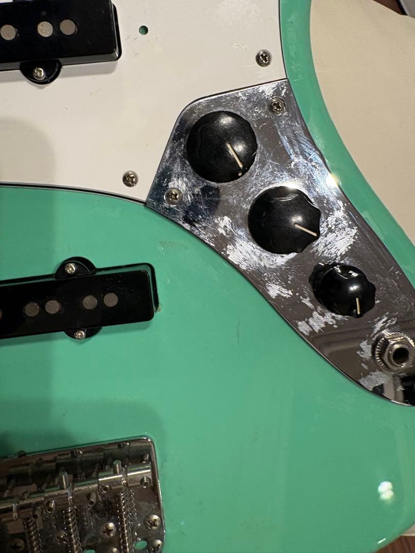 Fender Jazz Bass ミントグリーン
