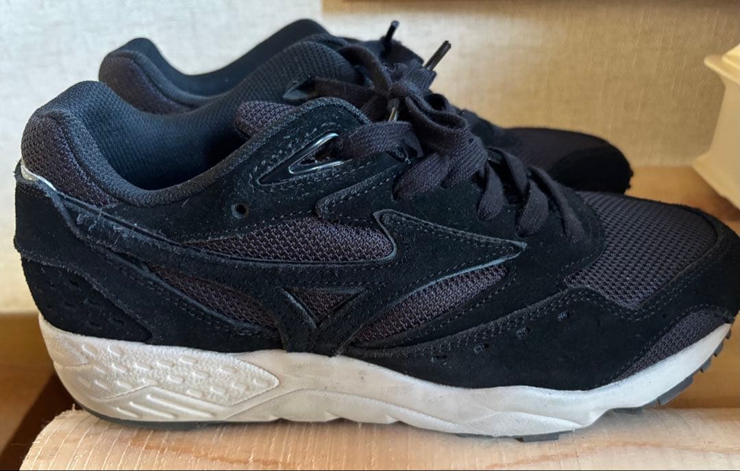 MIZUNO × MARGARET HOWELL スニーカー [27]cm 黒