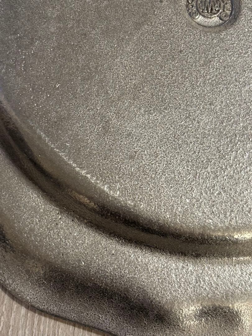 Wilton Arle 皿ピューター花リムアメリカンビンテージ　シルバー