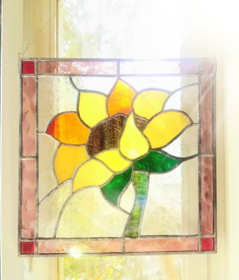 ステンドグラス　ひまわりモチーフのパネル