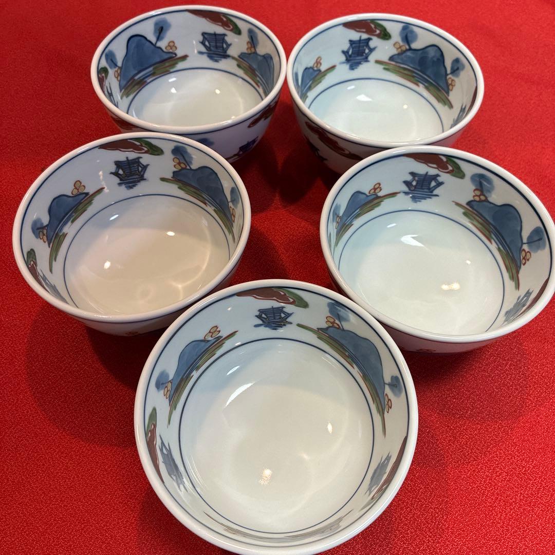 有田焼源右衛門窯　染錦山水絵茶碗