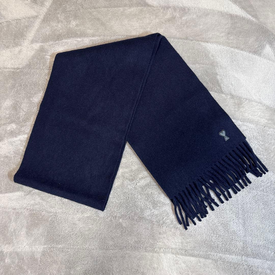 【AMI PARIS】アミパリス 紺色マフラー