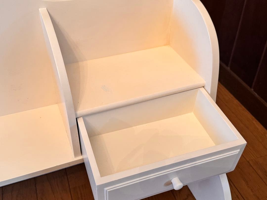 ホワイトリリー　欧風デスク　上棚