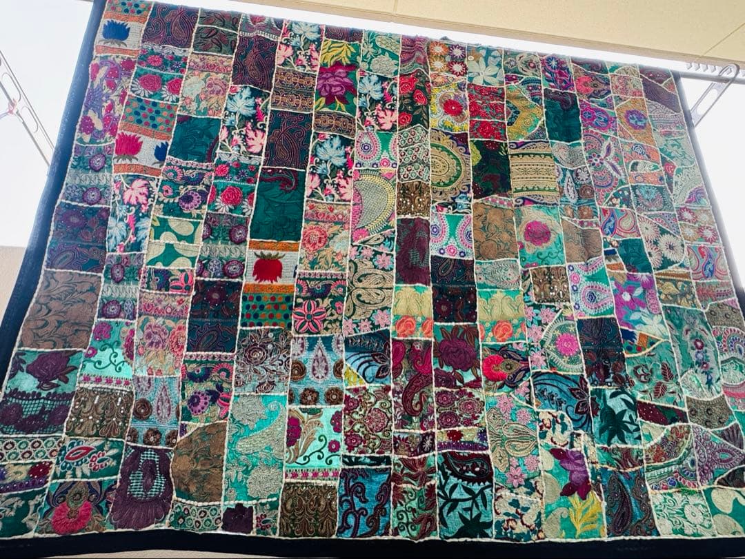 【新品未使用】【特大約3畳】インド豪華アンティーク刺繍ラグ 、カバー（緑