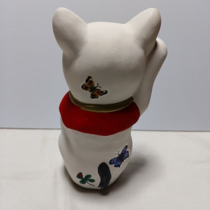 ナタリー レテ (招き猫)