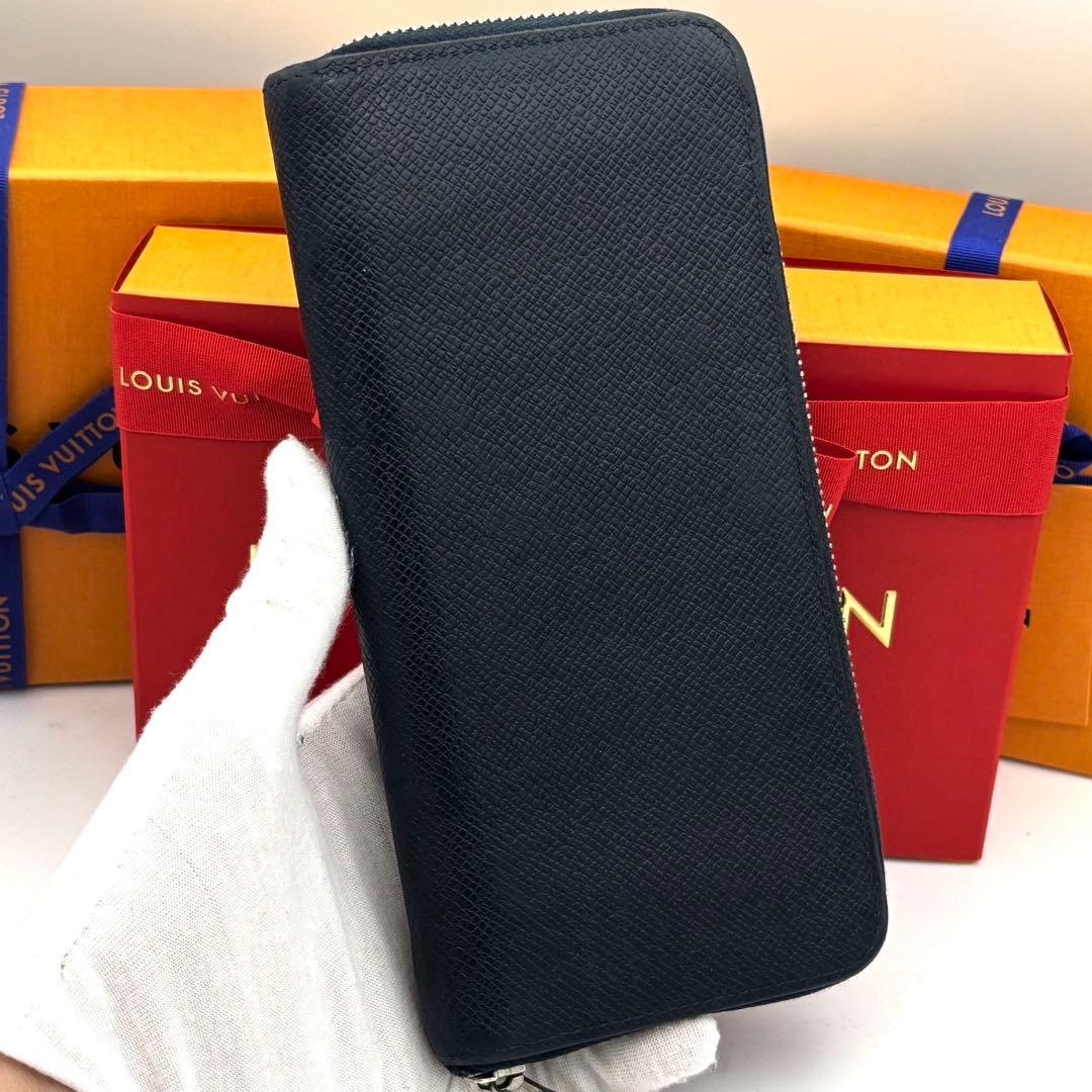 ☆美品☆ルイヴィトン 長財布 タイガ ジッピーウォレット ヴェルティカル ブルー
