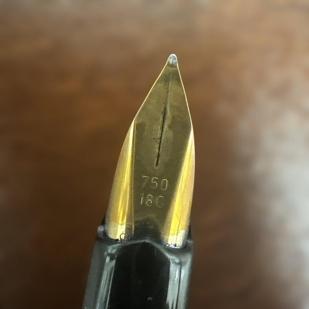 ★良品★ペリカン M250 万年筆 18Cニブ F 純正箱付